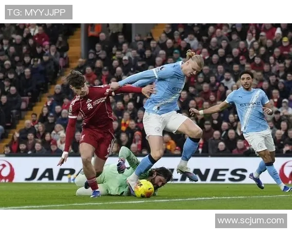 2015年曼城与利物浦精彩对决回顾及转播分析