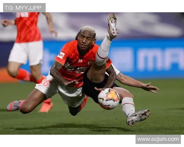 火湖对决湖人精彩比分揭晓赛季最佳瞬间回顾与分析