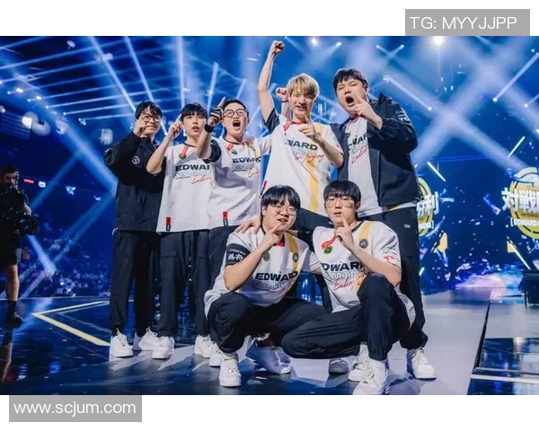 英雄联盟最新配合TOP10分析EDG战队表现抢眼引领潮流